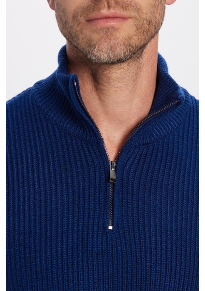 Erkek Slim Fit Dar Kesim Fermuarlı Lacivert Dik Yaka Triko Kazak modelleri