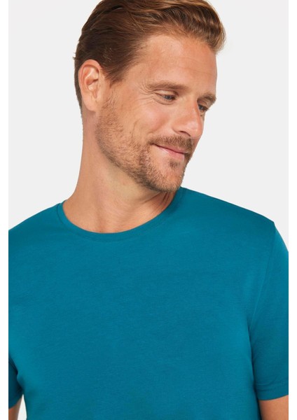 Erkek Slim Fit Dar Kesim Pamuklu Yumuşak Doku Likralı Esnek Kumaş Basic Petrol Bisiklet Yaka Tişört fiyatları