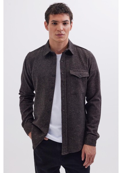 Erkek Slim Fit Tek Cep Kapaklı Düz Oduncu Spor Kahverengi Gömlek fiyatları