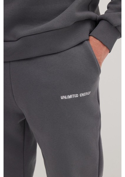 Erkek Relax Fit Pamuklu 3 İplik Yumuşak Dokulu İçi Polarlı Bisiklet Yaka Füme Eşofman Takımı fiyatları