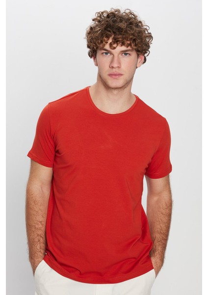 Erkek Slim Fit Dar Kesim Pamuklu Yumuşak Doku Likralı Esnek Kumaş Basic Kiremit Bisiklet Yaka Tişört fırsatları