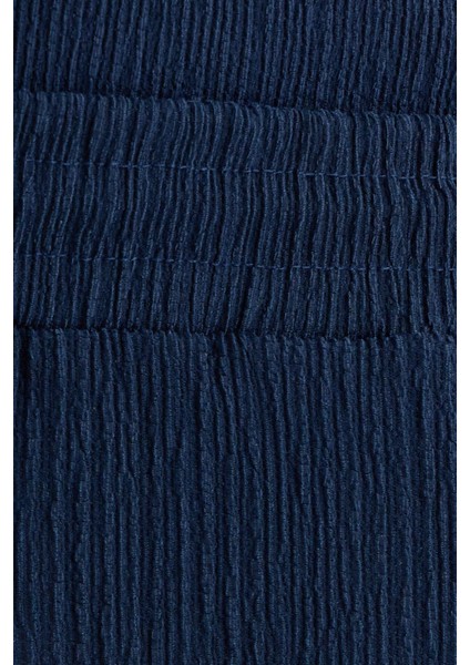 Erkek Slim Fit Dar Kesim Apaş Yaka Beli Bağcıklı İndigo Gömlek Şort Takım