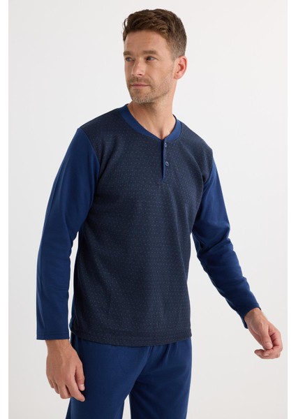 Erkek Regular Fit Pamuklu Düğmeli Yaka Beli Lastikli Desenli İndigo Pijama Takımı fiyatları