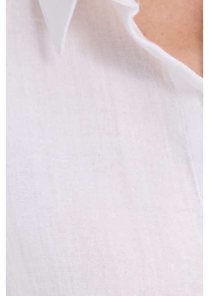 Kadın Oversize Geniş Kesim %100 Pamuk Müslin Kumaş Uzun Kollu Cepli Dokulu Beyaz Gömlek