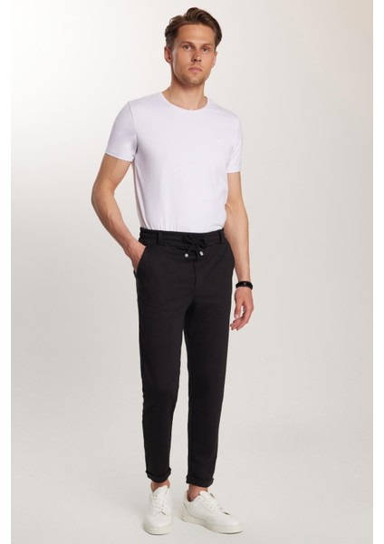 Erkek Slim Fit Pamuklu Beli Bağlamalı Yan Cepli Katlamalı Paça Jogger Siyah Pantolon modelleri