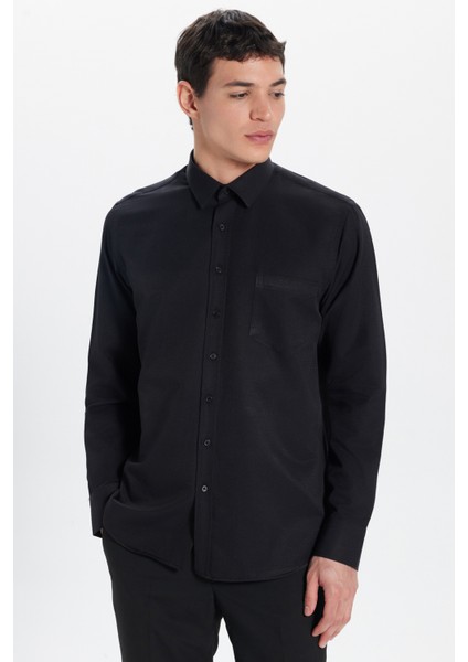 Erkek Regular Fit Klasik Kesim Pamuklu Tek Cepli Armürlü Siyah Gömlek fiyatları