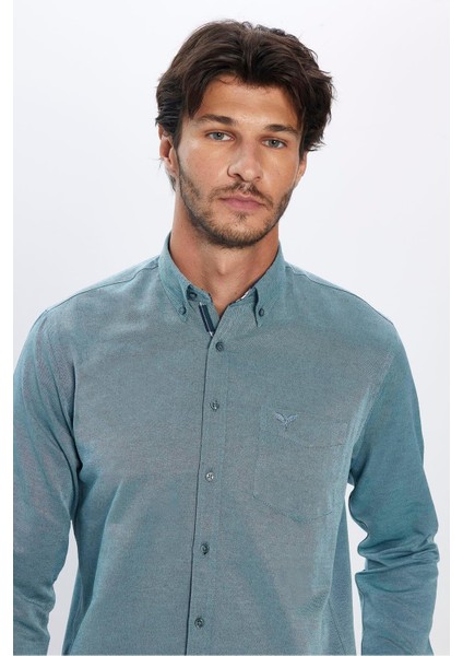 Erkek Regular Fit Klasik Kesim Pamuklu Oxford Doku Tek Cepli Yeşil Düğmeli Yaka Gömlek fiyatları