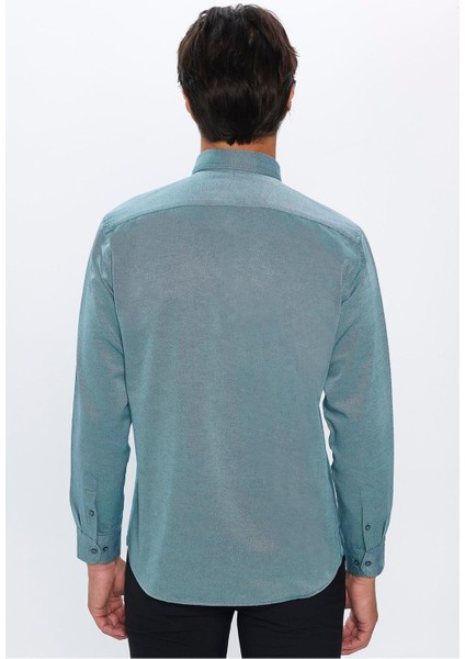 Erkek Regular Fit Klasik Kesim Pamuklu Oxford Doku Tek Cepli Yeşil Düğmeli Yaka Gömlek indirimleri