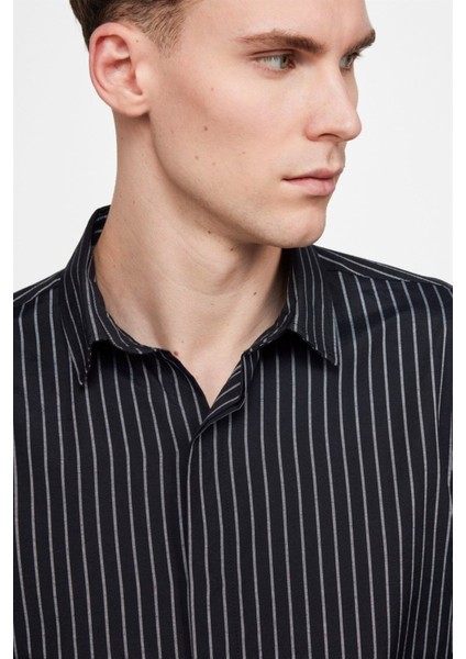 Slim Fit Uzun Kollu Pamuklu Kolay Ütü Çizgili Erkek Siyah Lacivert Gömlek modelleri