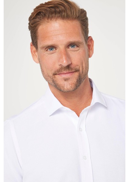 Modern Slim Fit Uzun Kollu Pamuklu Kolay Ütü Armürlü Erkek Beyaz Gömlek modelleri