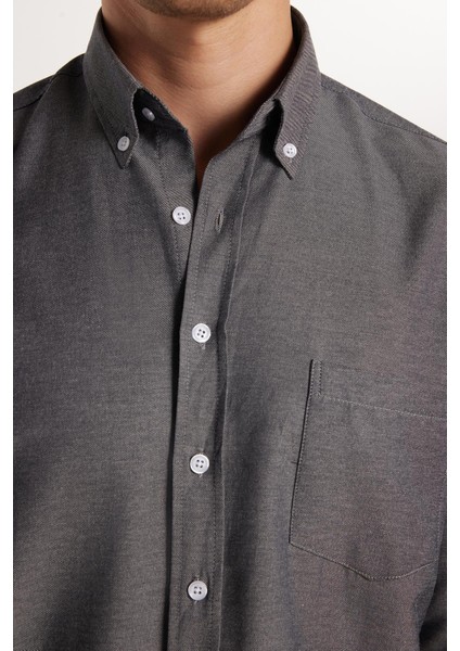 Erkek Regular Fit Klasik Kesim Düz Yaka Düğmeli Cepli Gri Gömlek fiyatları
