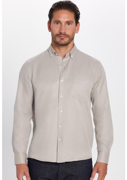 Erkek Regular Fit Klasik Kesim Düz Yaka Düğmeli Cepli Taş Gömlek fırsatları