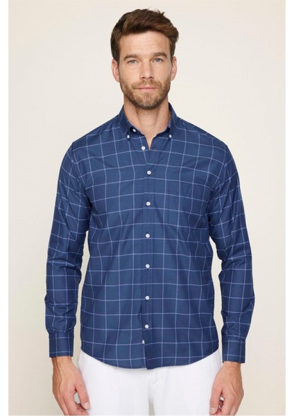 Erkek Regular Fit Klasik Kesim Düğmeli Yaka Küçük Kareli Pamuklu Lacivert Gömlek