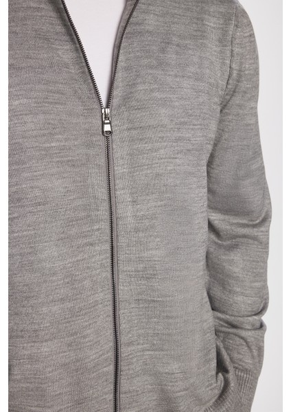Erkek Slim Fit Dar Kesim Açık Gri Dik Yaka Fermuarlı Düz Hırka modelleri