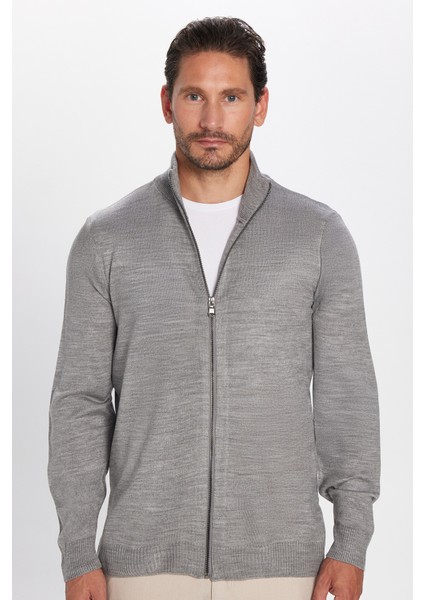 Erkek Slim Fit Dar Kesim Açık Gri Dik Yaka Fermuarlı Düz Hırka fırsatları