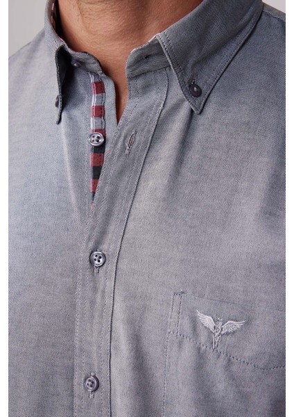 Erkek Regular Fit Klasik Kesim Pamuklu Oxford Doku Tek Cepli Gri Düğmeli Yaka Gömlek modelleri