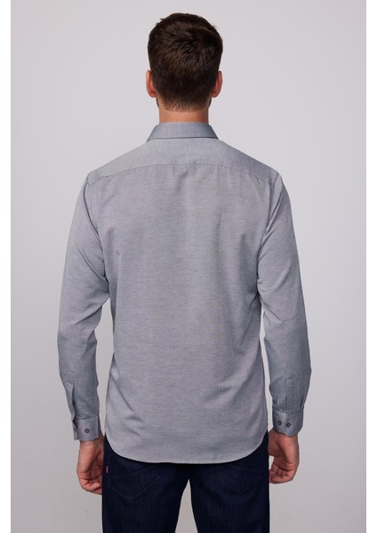 Erkek Regular Fit Klasik Kesim Pamuklu Oxford Doku Tek Cepli Gri Düğmeli Yaka Gömlek fırsatları