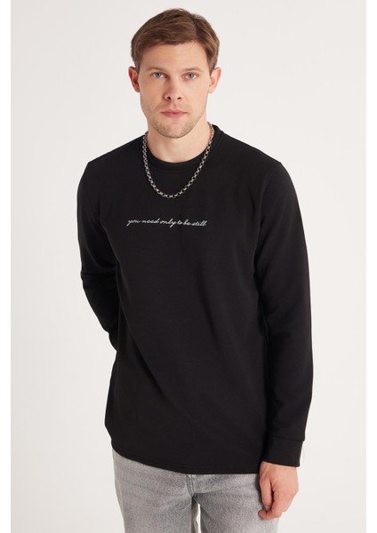 Erkek Standart Fit Pamuklu Bisiklet Yaka Şardonlu Baskılı Siyah Sweatshirt fırsatları