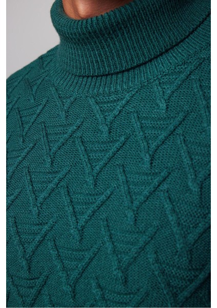 Slim Fit Dar Kesim Tam Balıkçı Yaka Desenli Erkek Triko Kazak fırsatları