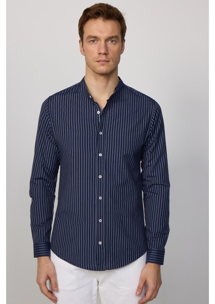 Slim Fit Uzun Kollu Hakim Yaka Pamuklu Kolay Ütü Çizgili Erkek Lacivert Gömlek modelleri