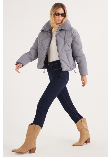 Kadın Oversize Geniş Kesim Şişme Dik Yaka Antrasit Mont fırsatları