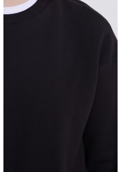 Kadın Oversize Geniş Kesim Pamuklu Bisiklet Yaka Siyah Sweatshirt modelleri