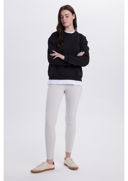 Kadın Oversize Geniş Kesim Pamuklu Bisiklet Yaka Siyah Sweatshirt fırsatları