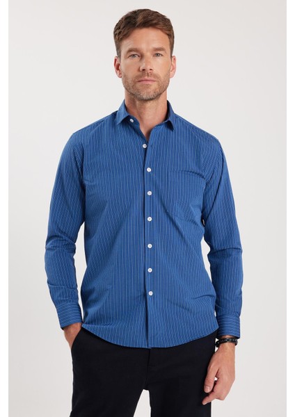 Erkek Regular Fit Klasik Kesim İnce Çizgili Pamuklu Kravatlık Yaka Gömlek fırsatları