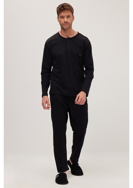 Erkek Standart Fit Normal Kesim %100 Pamuk Bisiklet Yaka Beli Lastikli Siyah Pijama Takımı indirimleri