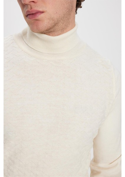 Tam Balıkçı Yaka Önü Desenli Ekru Erkek Triko Kazak modelleri