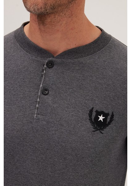 Erkek Regular Fit Pamuklu Düğmeli Yaka Beli Lastikli Desenli Gri Pijama Takımı modelleri