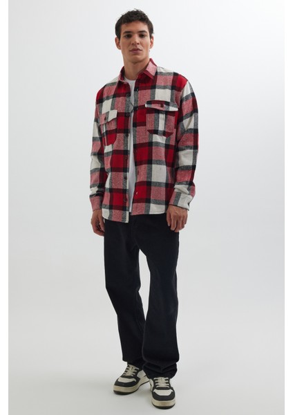 Erkek Relax Fit Rahat Kesim Oduncu Çift Cep Düğmeli Kareli Kışlık Gömlek fırsatları