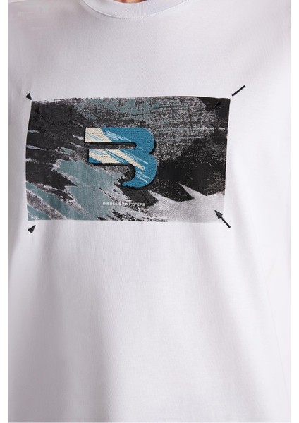 Relax Fit Rahat Kesim Pamuklu Ön Baskı ve Nakış Detaylı Bisiklet Yaka Ekru Erkek Tişört modelleri