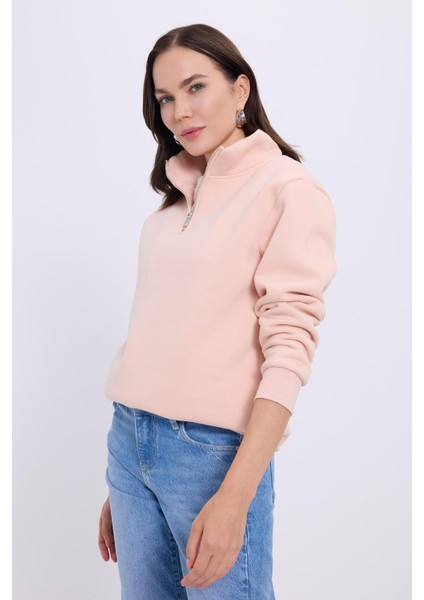Kadın Relax Fit Rahat Kesim Pamuklu İçi Polarlı Yarım Fermuarlı Somon Dik Yaka Sweatshirt fiyatları