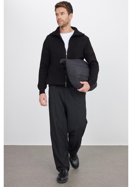 Erkek Slim Fit Dik Yaka Fermuarlı Siyah Düz Hırka indirimleri