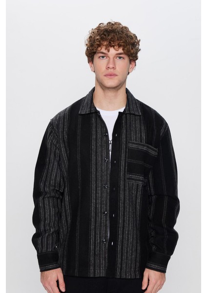 Erkek Relax Fit Rahat Kesim Oduncu Çizgili Tek Cepli Kışlık Gömlek fırsatları