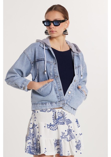 Kadın Regular Fit %100 Pamuk Çıkarılabilir Kapşonlu Mavi Gömlek