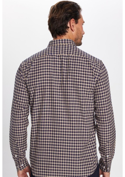 Erkek Regular Fit Klasik Kesim Düğmeli Yaka Küçük Kareli Pamuklu Gömlek fırsatları