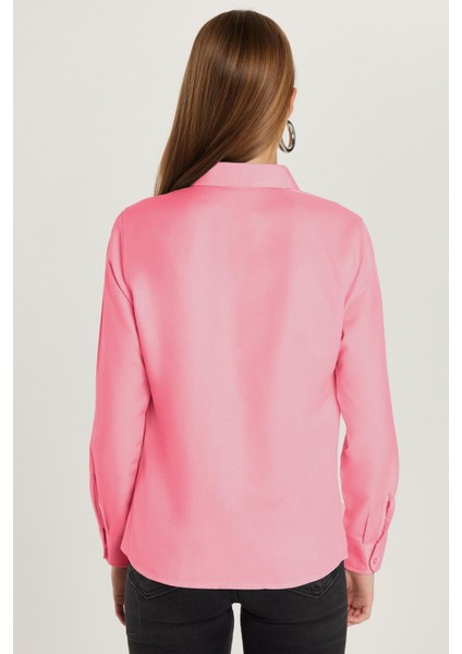 Kadın Slim Fit Dar Kesim Uzun Kollu Pamuklu Vücuda Oturan Dokulu Pembe Basic Gömlek fırsatları