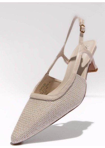 Kadın Bağcıklı Yüksek Taban Suni Deri Topuklu Sandalet