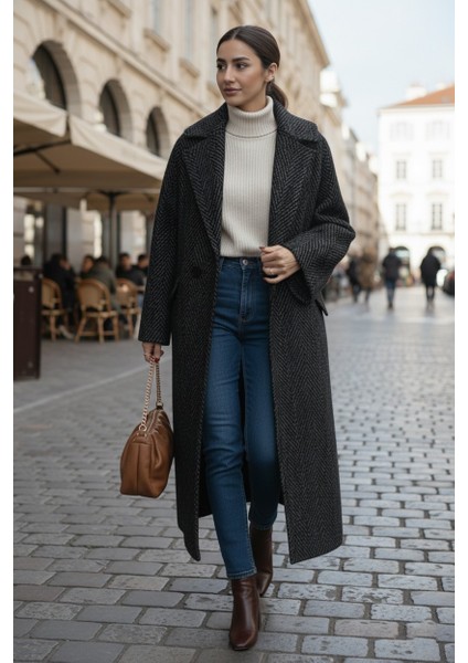 Balık Sırtı Desenli Astarlı Kışlık Kadın Uzun Kaşmir Kaban