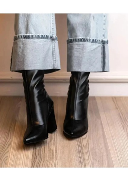 07 Kadın Strech Çekme Kalın Topuklu Bot Siyah fiyatları