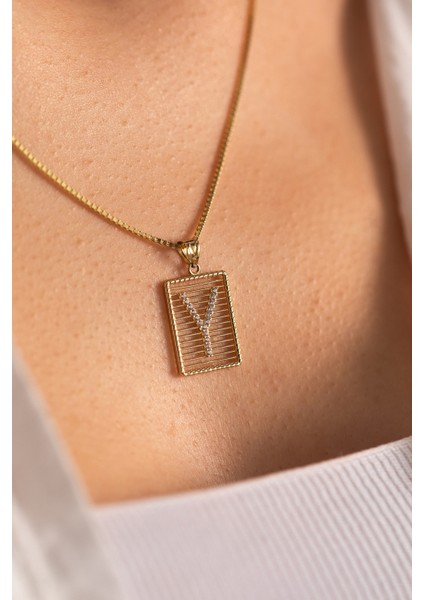 14 Ayar Altın Küp Zincir Harf Kolye