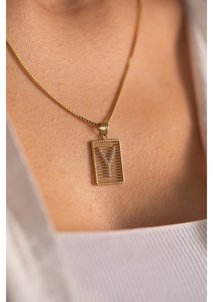 14 Ayar Altın Küp Zincir Harf Kolye fiyatları