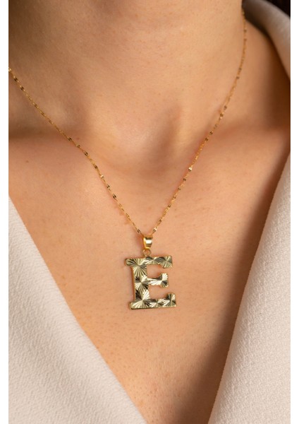 14 Ayar Altın Ince Aynalı Kalemli Harf Kolye