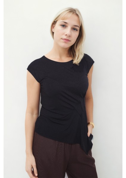 Önü Büzgü Detaylı Kısa Kol Bluz modelleri