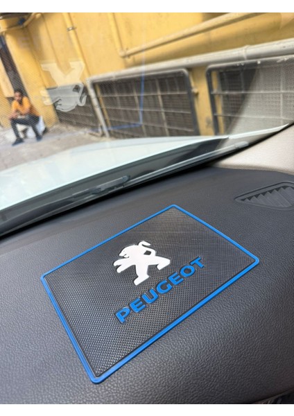 Peugeot Torpido Üstü Kaydırmaz Ped