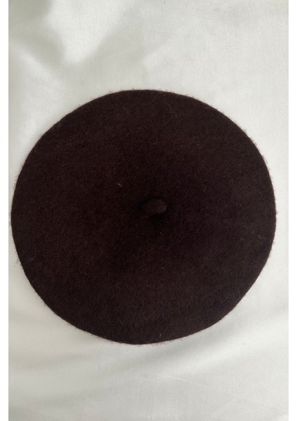 Broş Detay Fransız Ressam Keçe Bere fırsatları