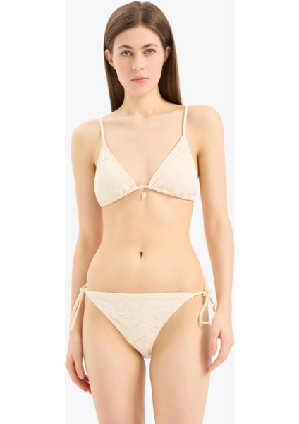 Regular Fit Nakışlı Brode Bikini Altı-Fall in Love