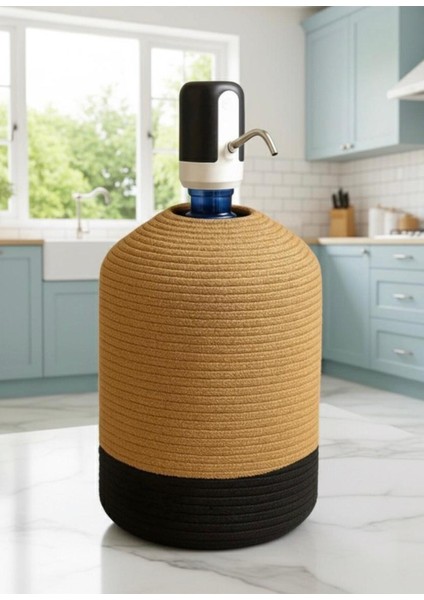 Jüt Hasır Görünümlü Damcana Kılıfı, Şık ve Doğal Su Sebili Örtüsü.